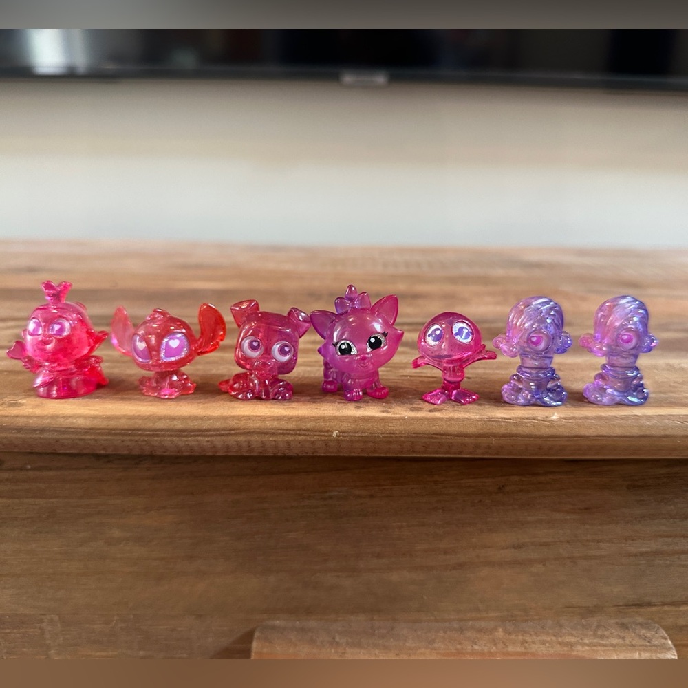 Lot of Disney Valentine’s Doorables - Picture 3 of 3